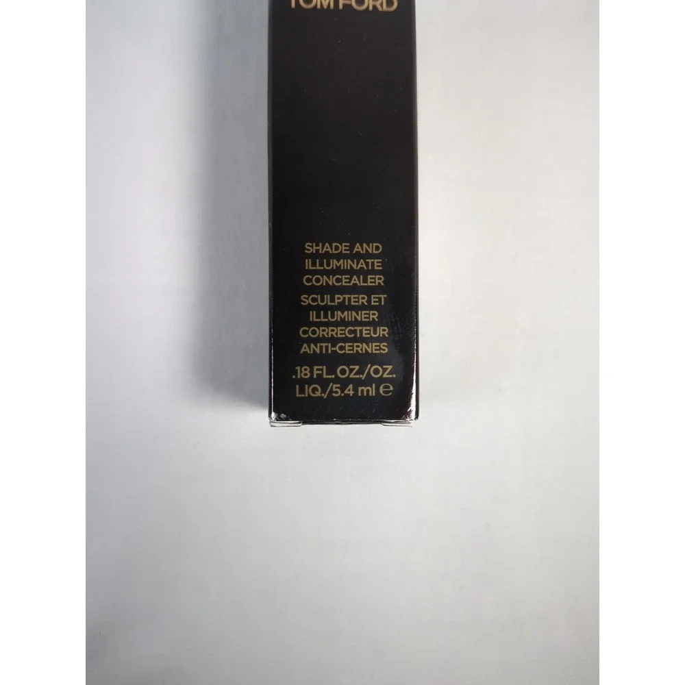 Tom Ford Shade‎ And Illuminate Concealer 3W1 Golden .18oz New in Box